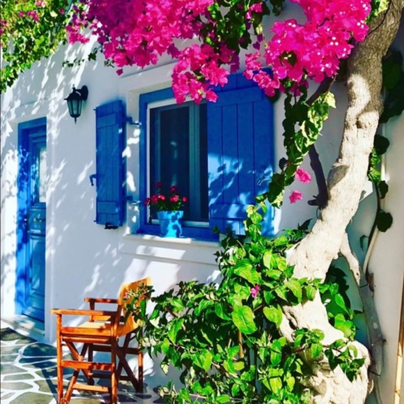 Meet your Posher, Christine 🇨🇦 💕 - Picture 12 of 17